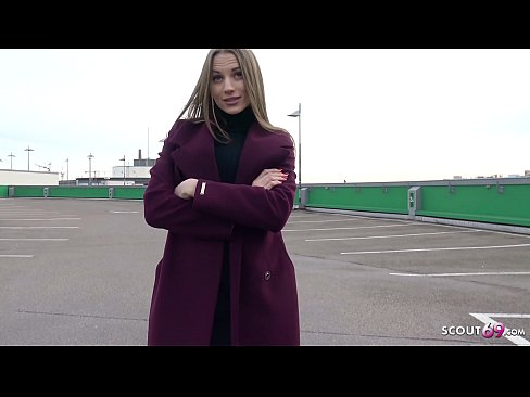 ❤️ SCOUT ALEMANA ES UN SUEÑO TOCANDO A STEELE, TELLA DEL ESTACIONAMIENTO Y SEXY POR DINERO ❤️❌ Porno en es.marketapp.top ❌️